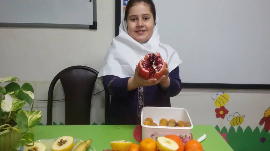 تدریس دانه ها بخش علوم در پایه دوم الف دبستان غیر دولتی باران اندیشه